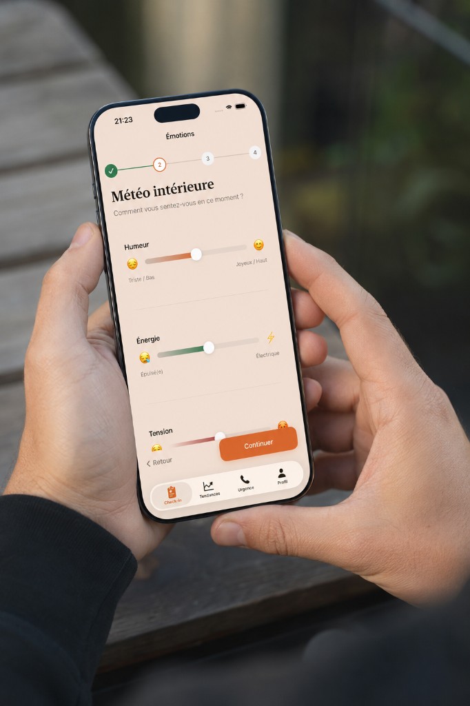 Patient saisissant ses données émotionnelles dans l'application mobile Hemera